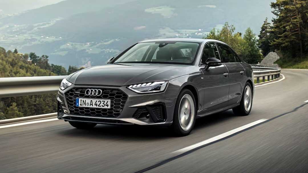 آئودی A4 / نمای جلو