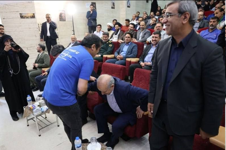 عکس| آشتیکنان خداداد عزیزی و مهدی تاج در مشهد