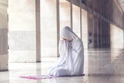 آیا در نماز حجاب از شرایط می‌باشد؟