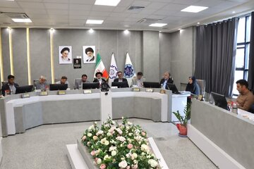 شهرکردباید به شهری با مظاهر دینی، مذهبی، فرهنگی، معرفتی و اقتصادی تبدیل شود شهرکردباید به شهری با مظاهر دینی، مذهبی، فرهنگی، معرفتی و اقتصادی تبدیل شود