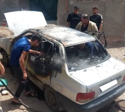 بلایی که یک موبایل سر پراید آورد/ عکس