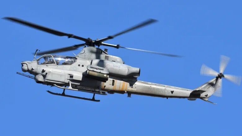 مدت زمان پرواز هلیکوپترهای نظامی بدون سوخت گیری