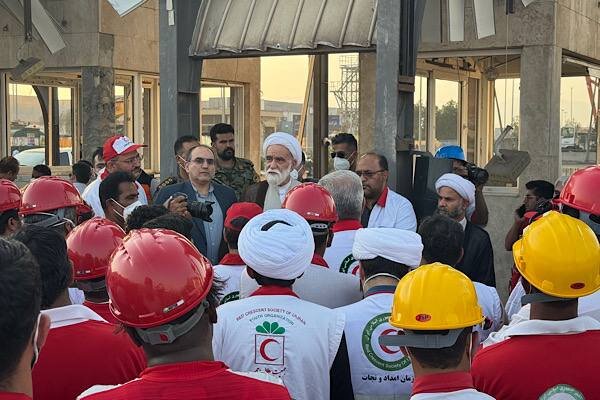 دیدار نماینده ولی فقیه با امدادگران جمعیت هلال احمر در بندرعباس