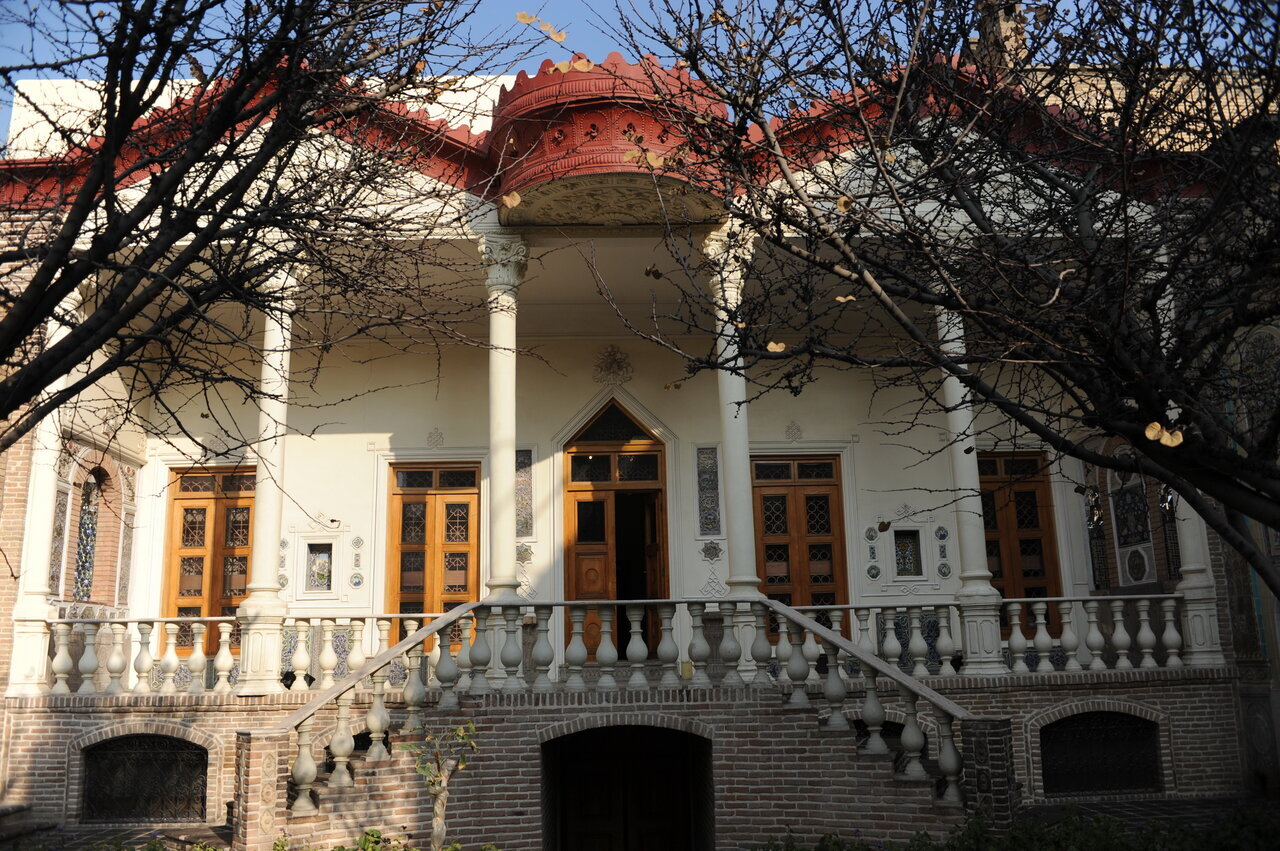 محلهای برای سیاسیترین و ممنوعترین سخنان دوران مشروطه