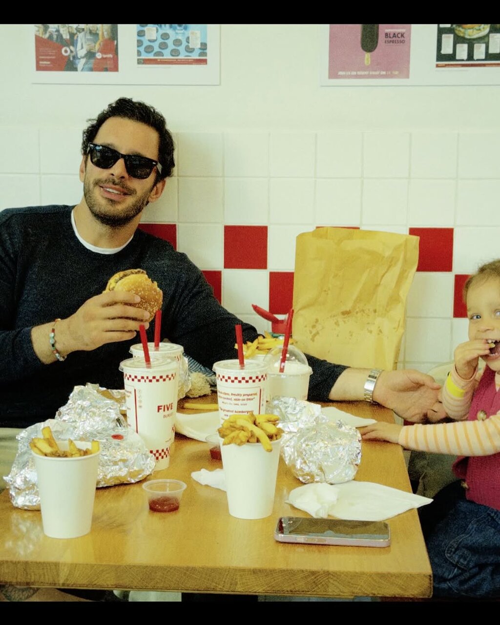 قاب پدر و دختری بازیگر سریال «عشق اجارهای»