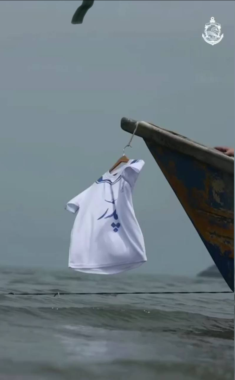 عکس| ملوانیها به یاد پدر از دست رفتهشان