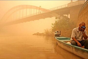 وضعیت قرمز شد/ مردم این ۷ شهر مراقب باشند، هوا در وضعیت «ناسالم» است وضعیت قرمز شد/ مردم این ۷ شهر مراقب باشند، هوا در وضعیت «ناسالم» است