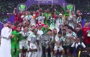 ببینید | پیروزی الاهلی و لحظه بالا بردن جام قهرمانی توسط الاهلی در رقابت های لیگ نخبگان آسیا