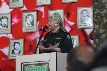 سرلشکر رحیم صفوی: رهبر جمهوری اسلامی ایران واجد خصوصیاتی است که در کمتر رهبری مشاهده می‌شود/ ترامپ شخصیتی ساختارشکن و قانون‌گریز است