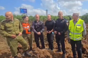 برگ برنده ایران از حمله انصارالله به اسرائیل/ جرزالمپست: این حمله پیامی از تهران بود/ حوثیها دیگر تنها تهدید دریایی نیستند برگ برنده ایران از حمله انصارالله به اسرائیل/ جرزالمپست: این حمله پیامی از تهران بود/ حوثیها دیگر تنها تهدید دریایی نیستند