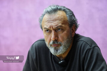 احسان شریعتی: دچار آلزایمر فرهنگی هستیم / به قول هولدرین هرجا خطر است منجی از همانجا می بالد/ نسل جدید مثل اینترنت است؛ نگران کننده و امیدوار کننده