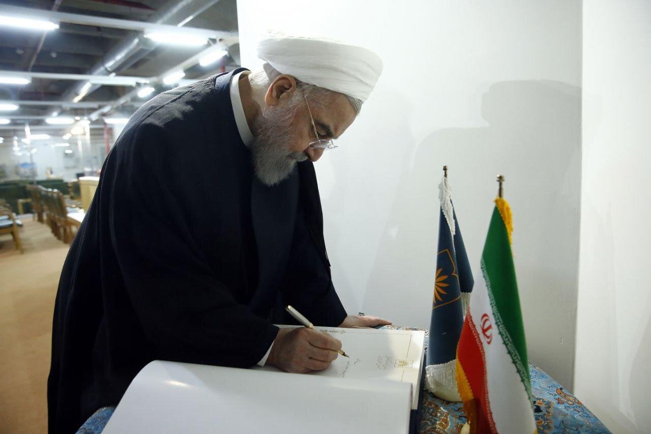 تصاویری از بازدید حسن روحانی از سازمان اسناد و کتابخانه ملی ایران