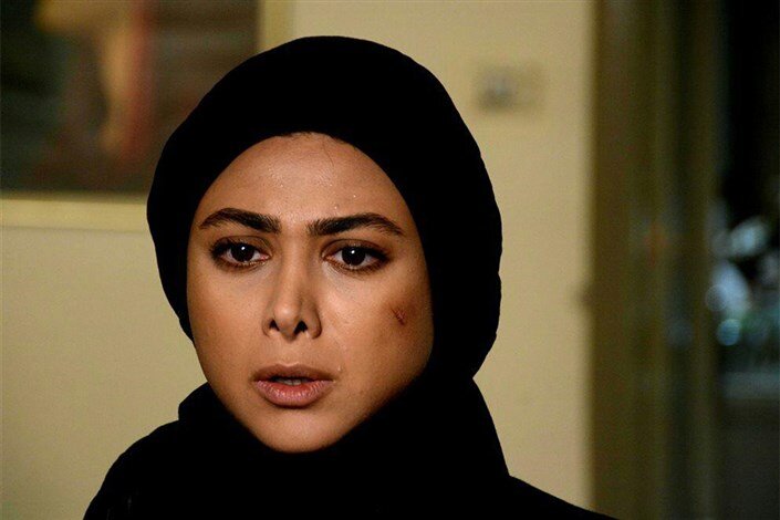 چهره‌ها در ویترین آثار نمایشی؛ از سارا بهرامی تا آزاده صمدی و صابر ابر