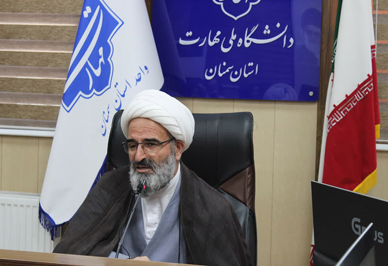 حضور امام جمعه سمان در نشست هم‌اندیشی با اساتید دانشگاه ملی مهارت