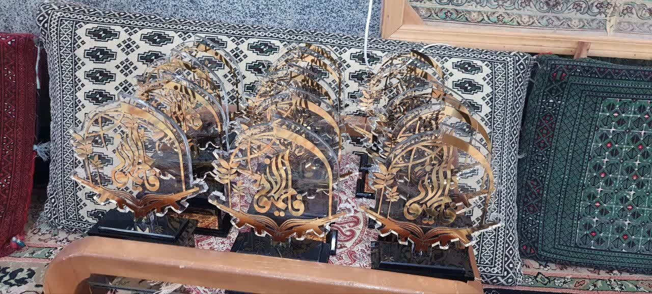 تصاویری از مراسم تجلیل از خانواده شهدای فاطمیون/ هدف از این جلسه چه بود؟