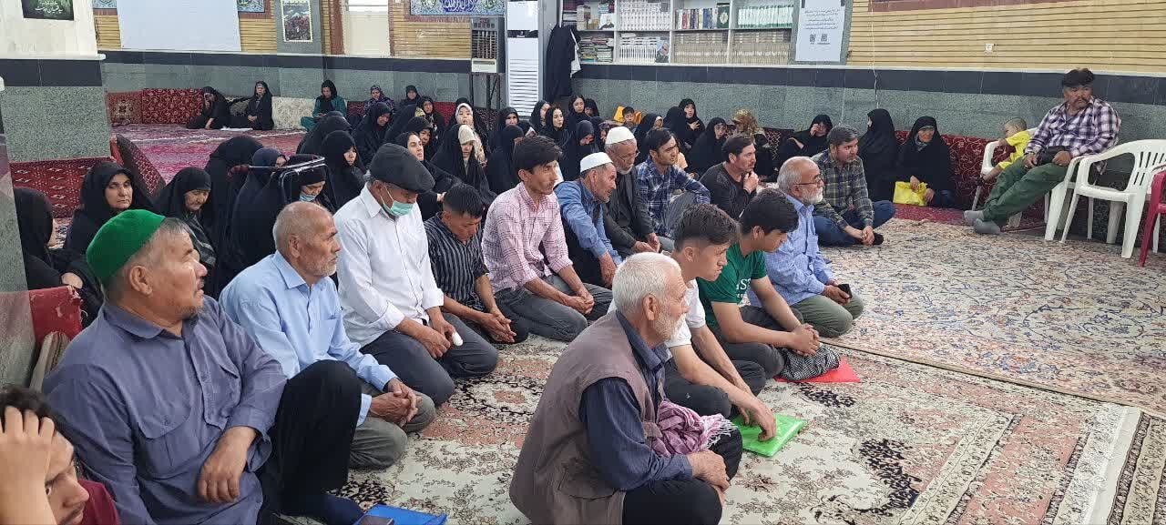تصاویری از مراسم تجلیل از خانواده شهدای فاطمیون/ هدف از این جلسه چه بود؟