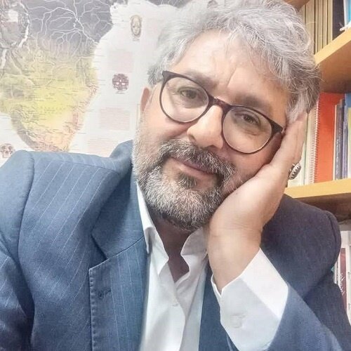 هشدار طالبی دارابی؛ اقبال گسترده به فلسفه در ایران نشانه آسیبدیدگی فکری است / اقبال به فلسفه در ایران توهم است