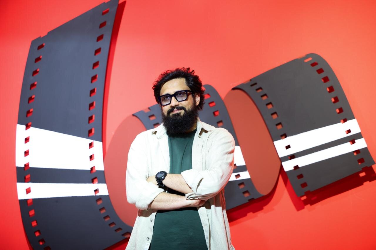 به جشنواره فیلم ۱۰۰ مدیونم/ تا میتوانید داستان بخوانید!