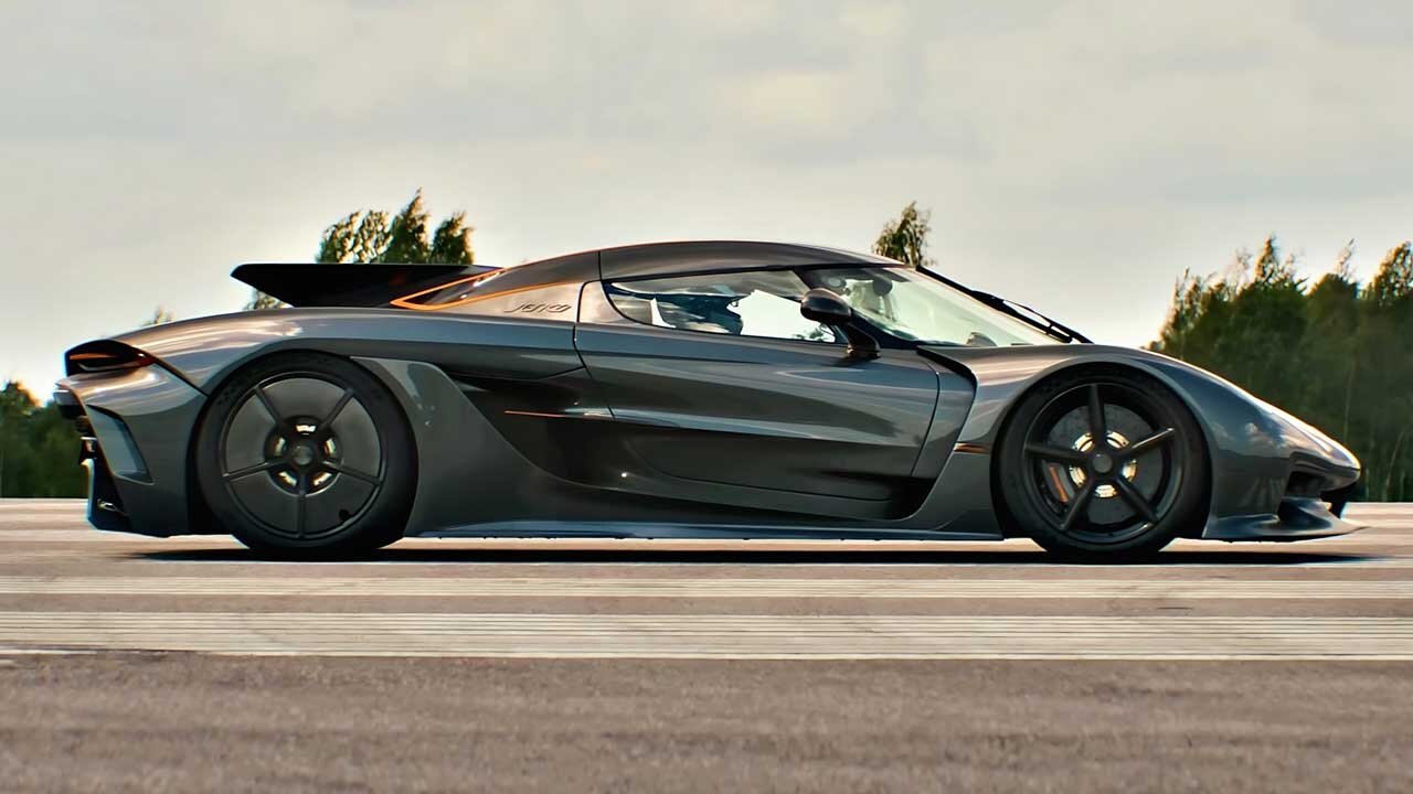 این هیولا، رکورد سرعت در ۸۰۰ متر را شکست / عکس