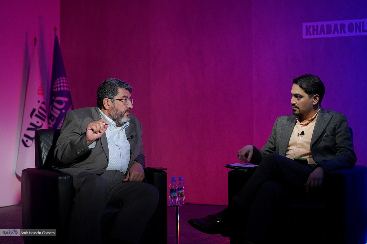 تکرار تاریخ یا فصل تازه؛ ایران و آمریکا؛ از بازرگان تا پزشکیان/ فواد ایزدی: جلیلی هم بود مذاکره می شد/ متقی: مذاکره، به اراده رئیس جمهور نیست