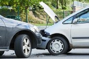 ببینید | برخورد یک خودروی BMW در مسابقات رالی با تماشاچیان