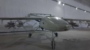 تصاویری از یک آشیانه زیرزمینی و سری پهپادی نیروی دریایی سپاه