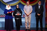تجلیل از یک عمر تلاش هنری علیرضا داوودنژاد در اختتامیه فیلم ۱۰۰