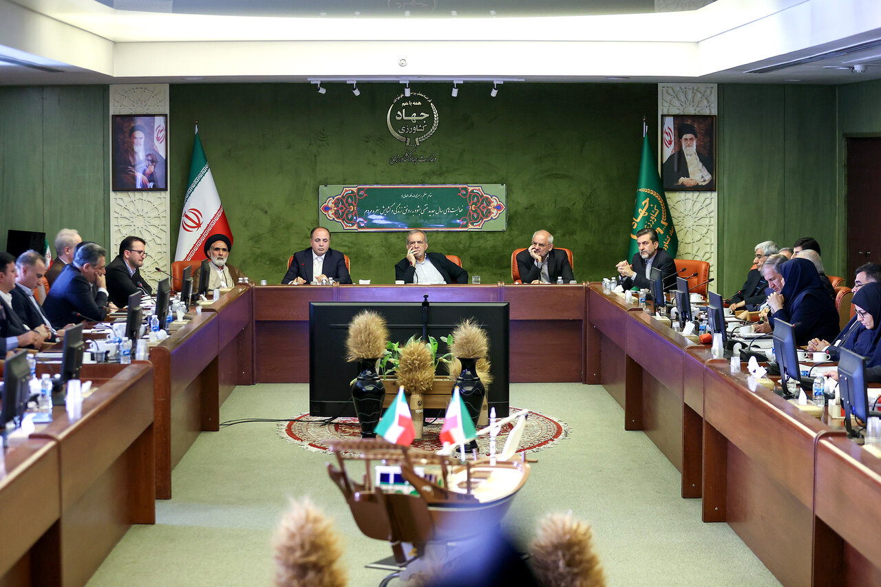 تصاویر حضور سرزده پزشکیان در وزارت جهاد کشاورزی