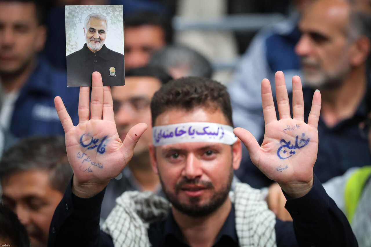 واکنش کارگران به ادعای تغییر نام خلیج فارس در دیدار با رهبر انقلاب/ کدام یک از اعضای هیات رئیسه مجلس حضور داشتند؟