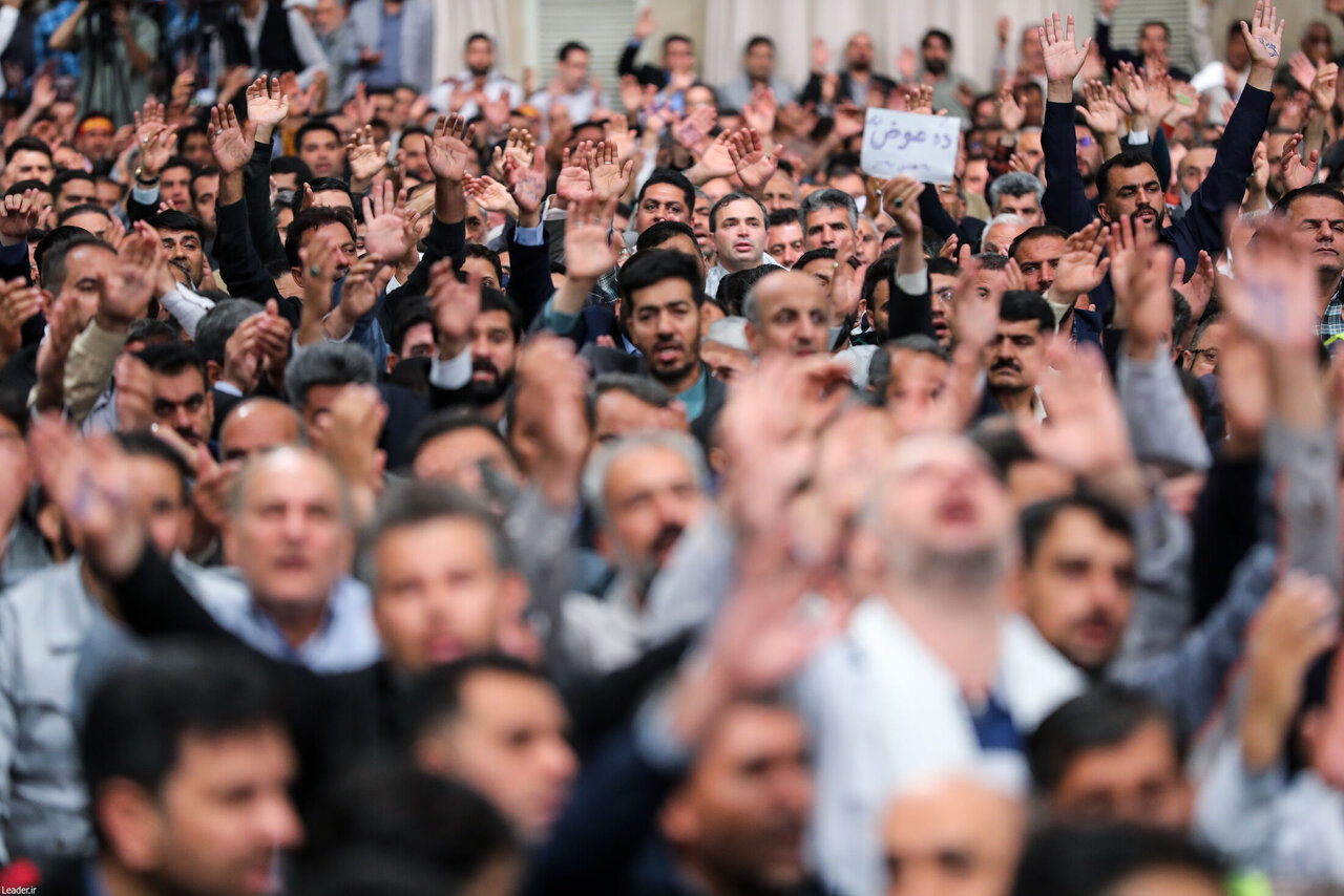 واکنش کارگران به ادعای تغییر نام خلیج فارس در دیدار با رهبر انقلاب/ کدام یک از اعضای هیات رئیسه مجلس حضور داشتند؟