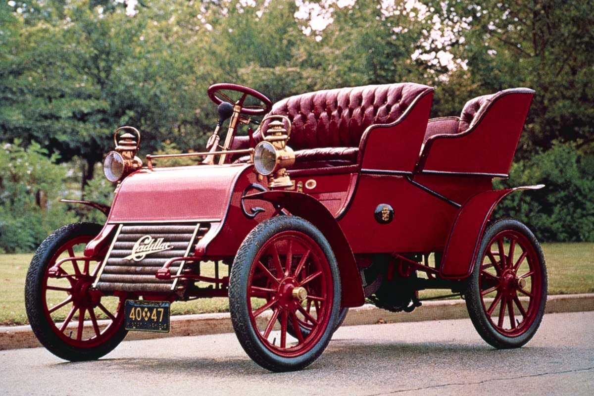 قدیمیترین خودروسازان جهان، از پژو و رنو تا بنز و کادیلاک