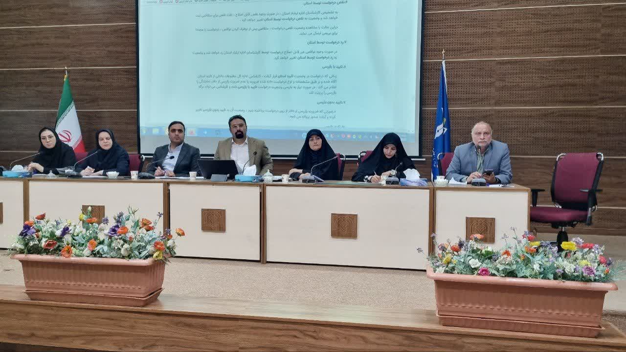 بررسی مشکلات نمایندگیهای روزنامههای سراسری در قزوین