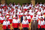 تصاویری جالب از حضور رئیس‌جمهور با لباس متفاوت در یک جلسه رسمی