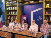تصاویری از همنشینی حسام الدین آشنا و صادق زیباکلام بخاطر یک کتاب درباره حسن روحانی