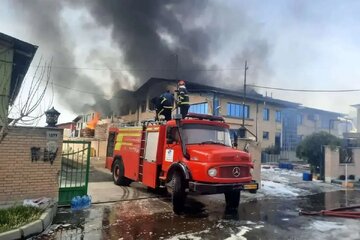 ببینید | نمای دیگر از آتش‌سوزی در نزدیکی کارخانه ایران‌خودرو دیزل در جنوب تهران