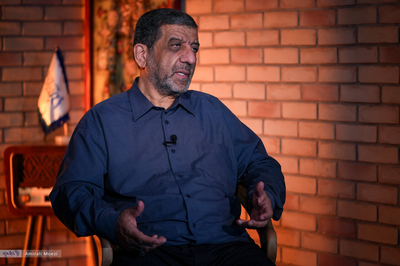 ضرغامی: اگر حرفی را که رهبری گفتند، من بزنم چه بلایی به سرم می آورند؟/ گفتند من وصله ناجور دولت رئیسی بودم/ مگر کمونیست‌ها در انقلاب نبوده اند؟
