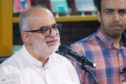 کنایه آشنا به سعید جلیلی/ تا وقتی نتوانسته‌اید کودک درونتان را کنترل کنید نه دعوت به سخنرانی را بپذیرید نه قول مناظره بدهید!