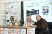 کیانوش عیاری: تلاش می کنم سختی‌های زندگی را بپذیرم/ به دنبال روزنه‌ای از نور در دل تاریکی هستم