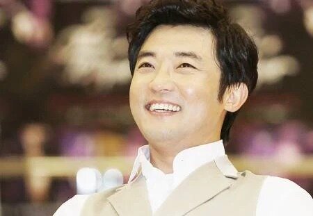 «جائه ووک»؛ زندگی و کارهای خواننده کرهای / عکس