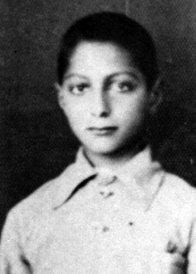 عکس/ امام موسی صدر در دوران مدرسه