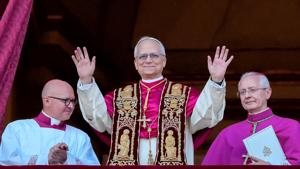 ببینید | هدیه خاص نبیه بری به پاپ