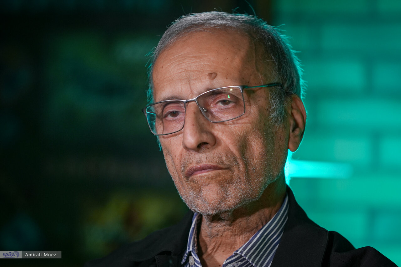 ببینید | خانیکی: در اوین، زندانی و زندانبان، هنرمند و منتقد حکومت کنار هم شهید شدند