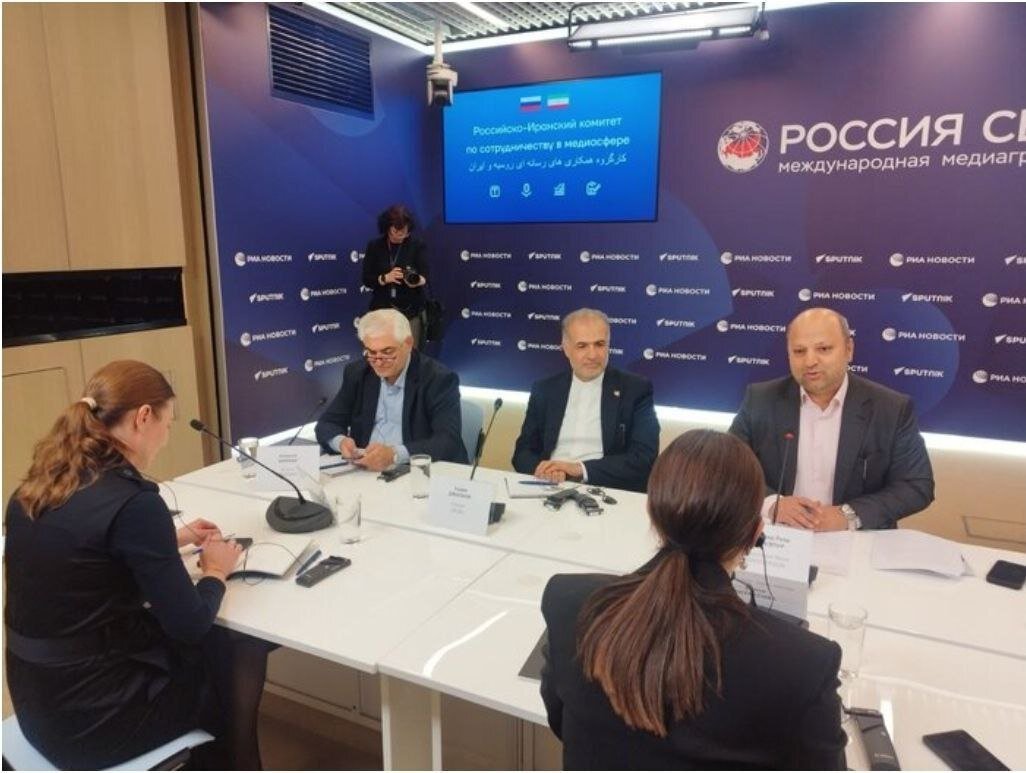 دیدار نوروزپور با معاون وزیر ارتباطات روسیه در مسکو