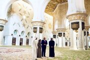 ببینید | خودنمایی فرش ایرانی در مسجد شیخ زاید حین بازدید ترامپ