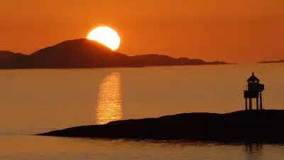 ۵ مکان روی زمین که خورشید هرگز در آنها غروب نمیکند