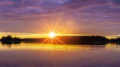 ۵ مکان روی زمین که خورشید هرگز در آنها غروب نمیکند