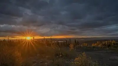 ۵ مکان روی زمین که خورشید هرگز در آنها غروب نمیکند