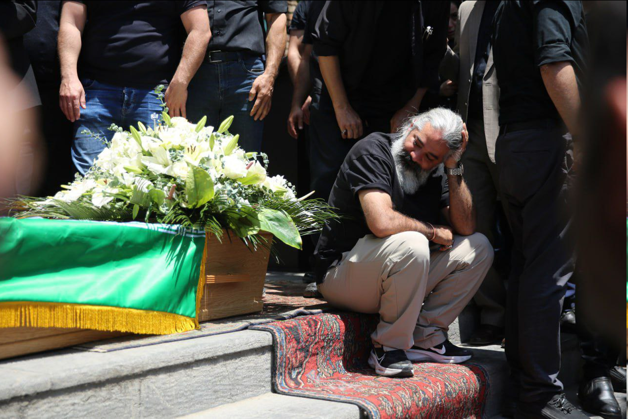 برگزاری مراسم تشییع پیکر مرحوم حمیدرضا درجاتی با حضور وزیر ورزش و جوانان