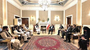 رایزنی سرپرست وزارت خارجه افغانستان با عراقچی رایزنی سرپرست وزارت خارجه افغانستان با عراقچی