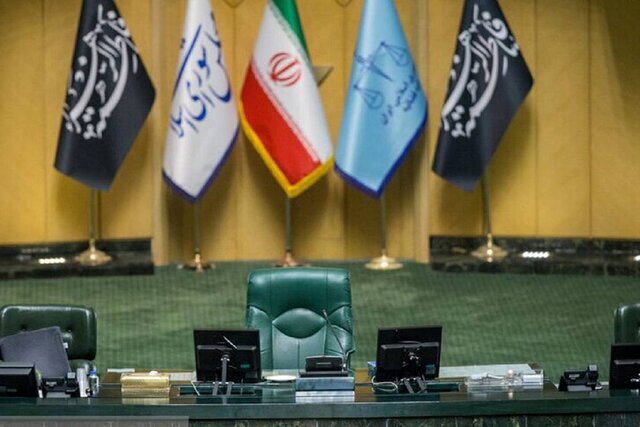 قالیباف رقیب پیدا کرد/  رای‌گیری «الفبایی» از نمایندگان در انتخابات هیات رئیسه مجلس /  مجازی یا حضوری؟ مسئله این است